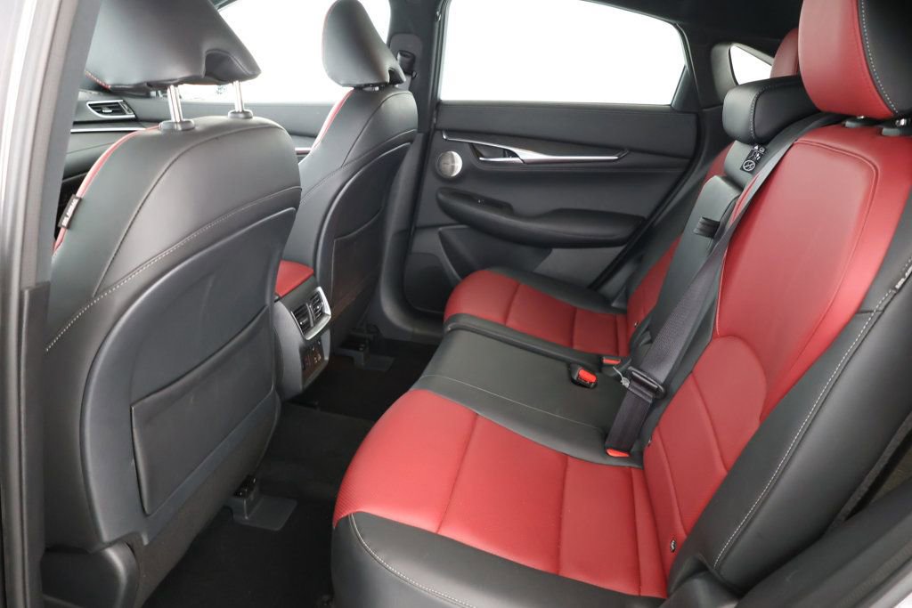 Used 2025 INFINITI QX55 Sensory w/ Lighting Package image 23