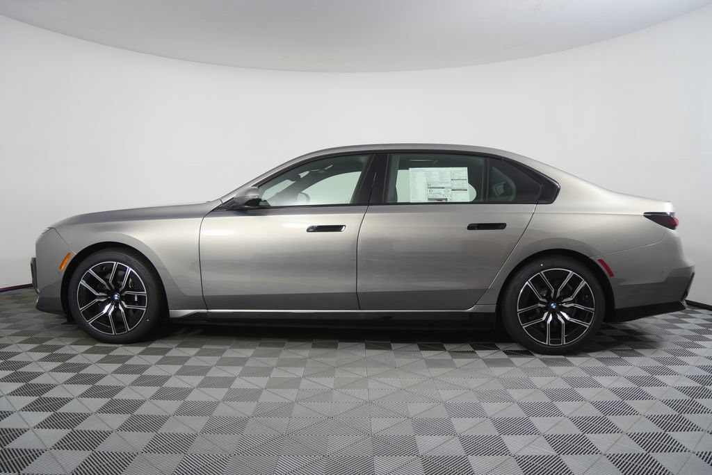 New 2026 BMW i7 xDrive60 AWD/4WD image 6