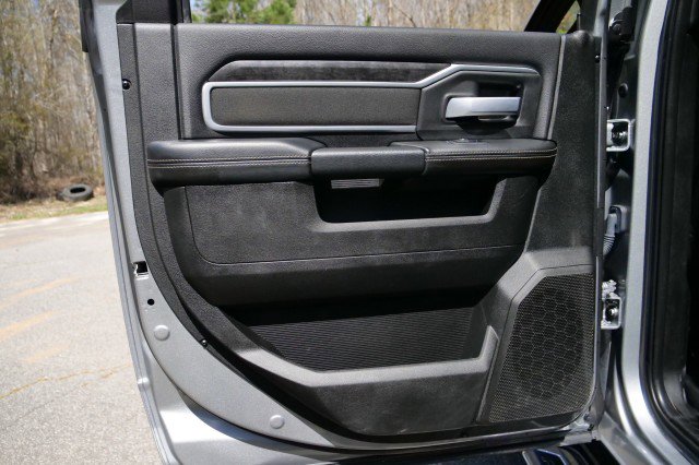 Used 2024 RAM 4500 SLT w/ Quick Order Package 2YG SLT image 28