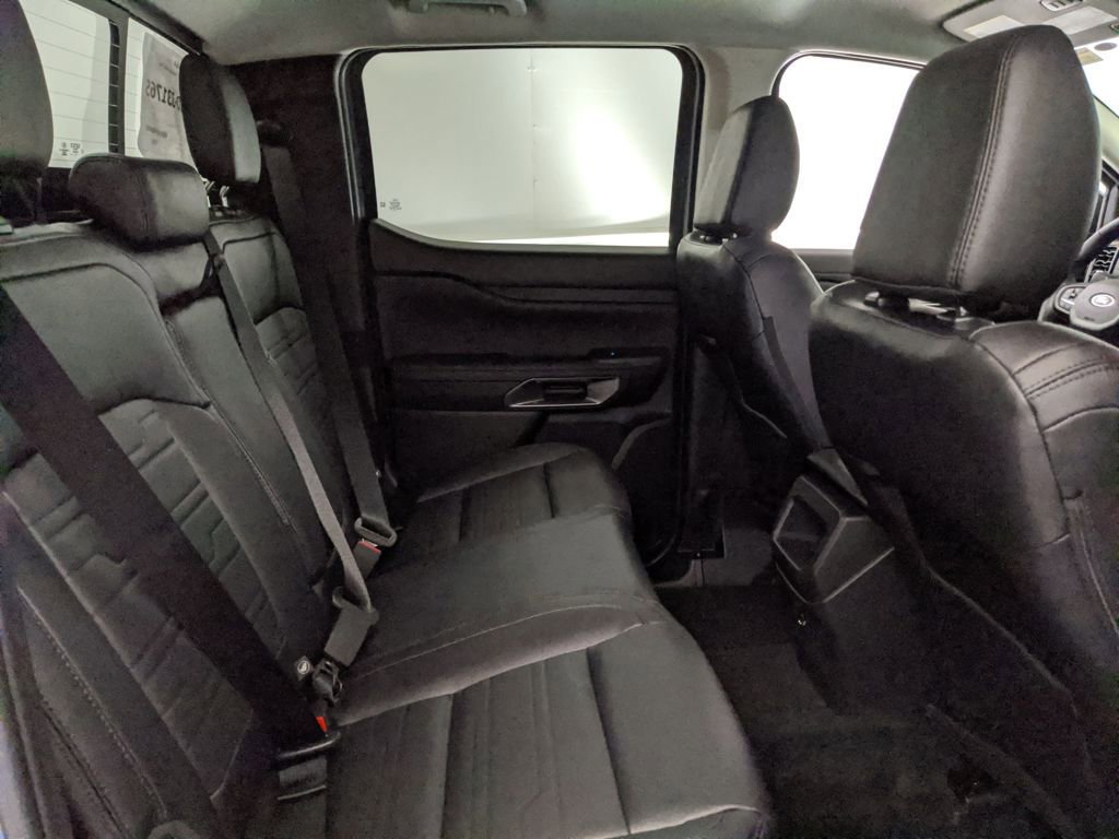 New 2025 Ford Ranger Lariat w/ FX4 Off-Road Package image 25