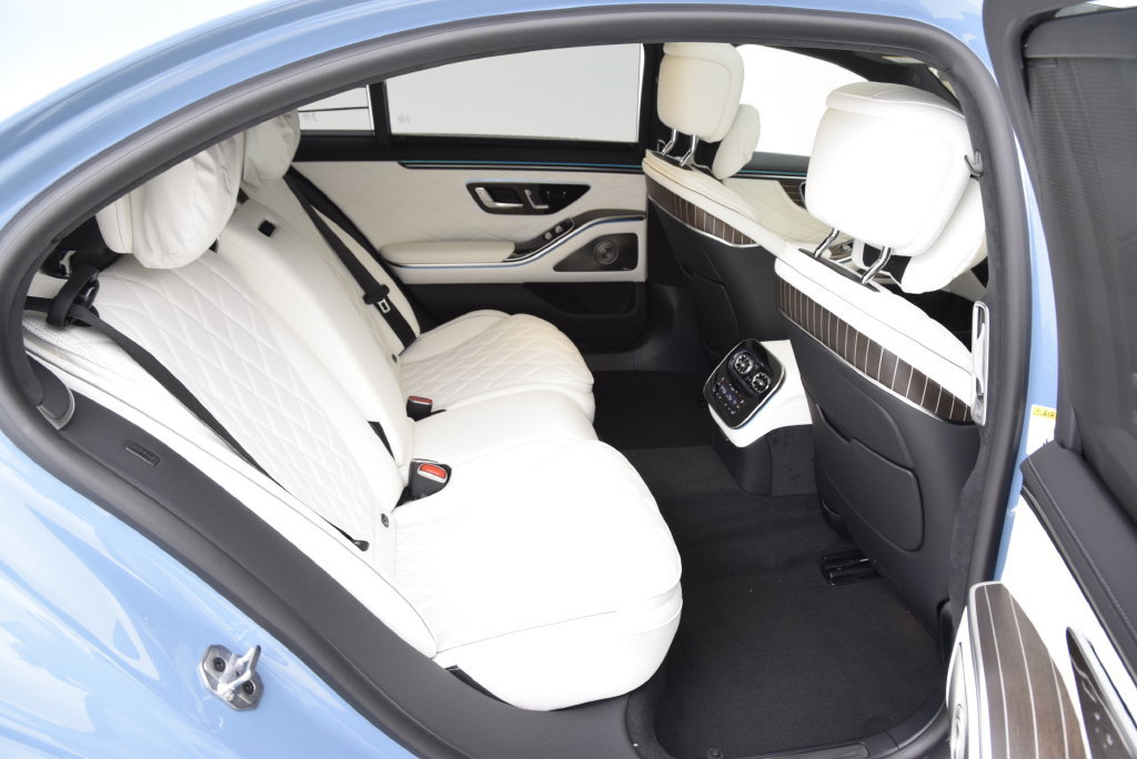 New 2027 Mercedes-Benz S 580 4MATIC Sedan image 19