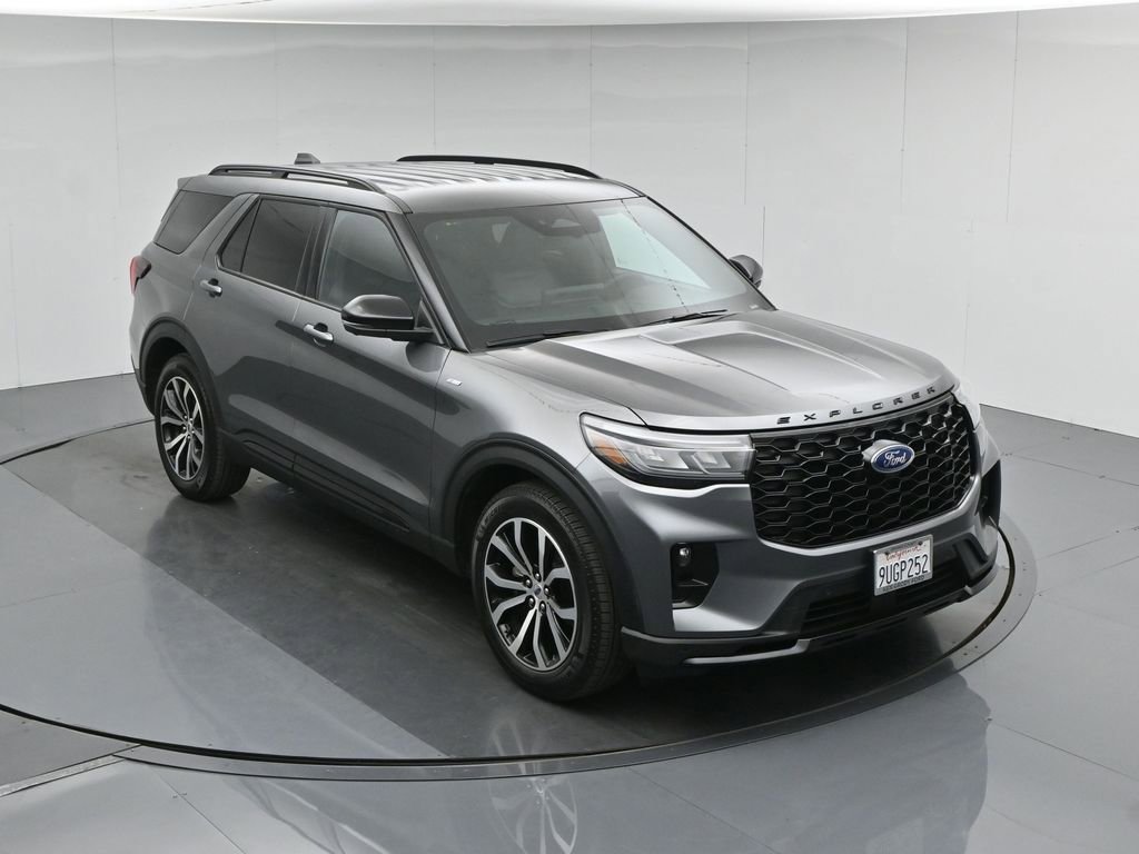 Used 2025 Ford Explorer ST-Line RWD image 44