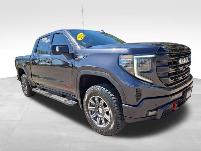 Used 2024 GMC Sierra 1500 AT4 w/ Technology Package AWD/4WD image 1