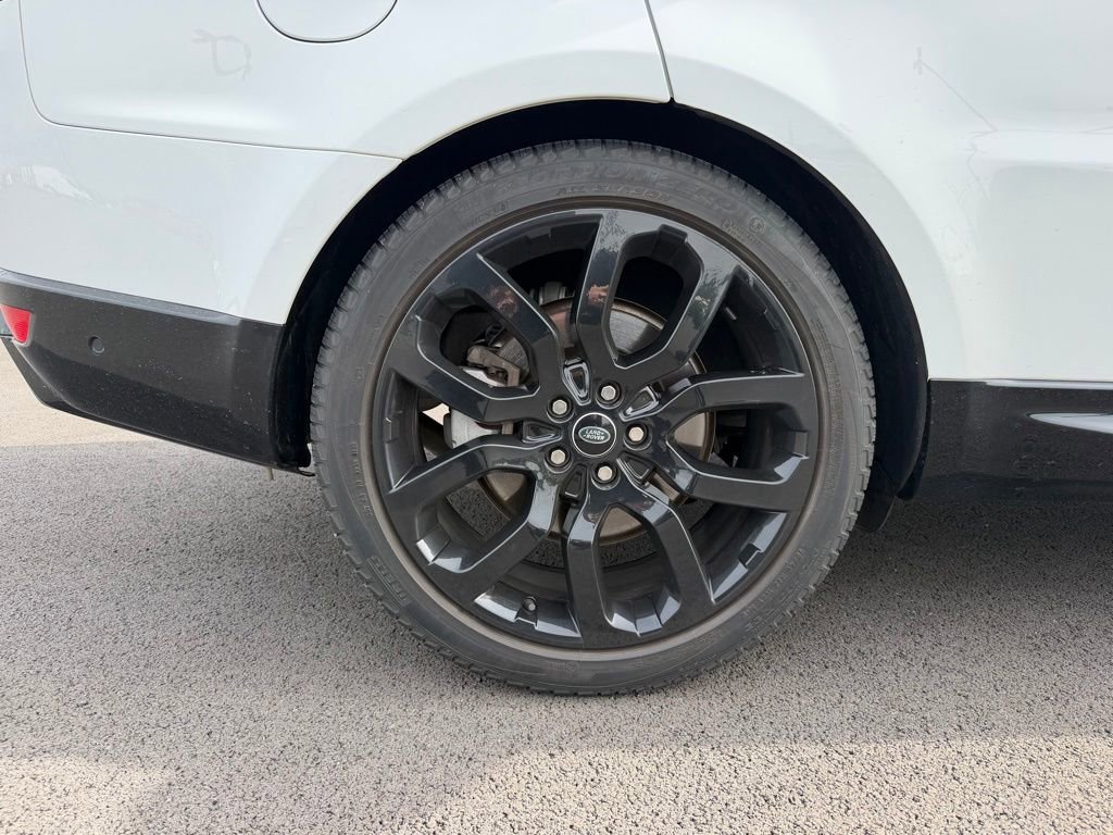 Used 2022 Land Rover Range Rover Sport HSE Silver Edition AWD/4WD image 17