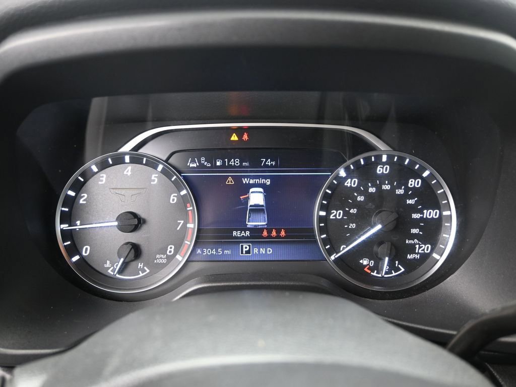 Used 2023 Nissan Titan SV w/ SV Convenience Package image 12