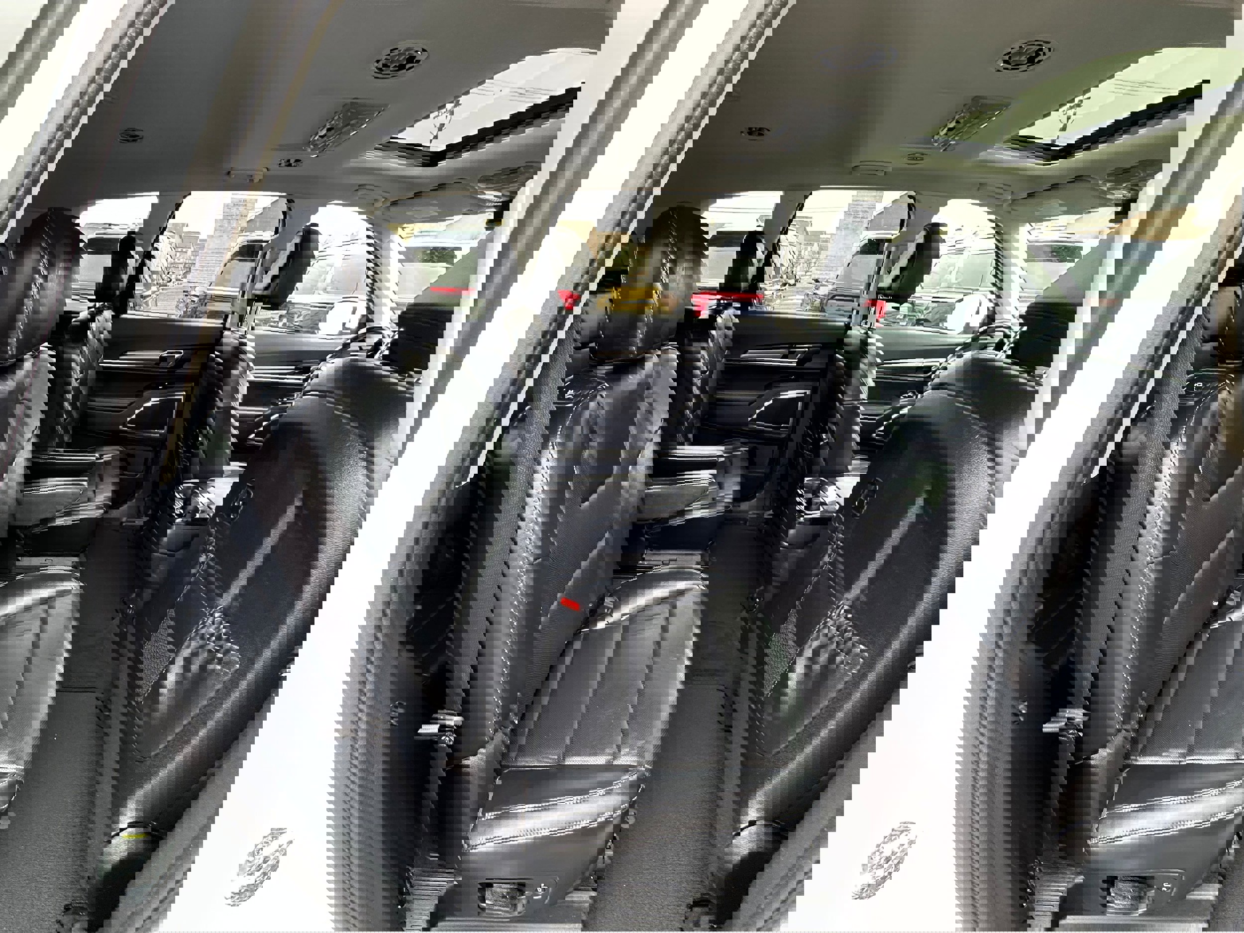 Used 2022 Kia Telluride S image 16