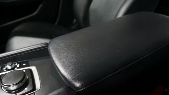 Used 2023 MAZDA MAZDA3 s image 21