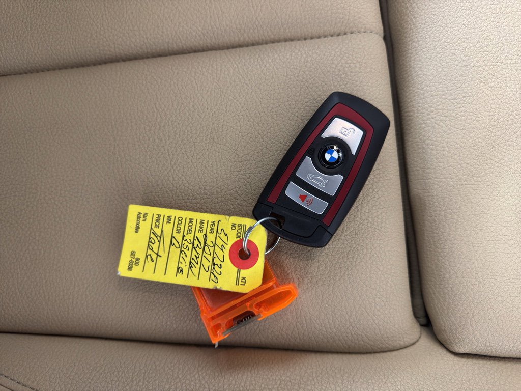 Used 2017 BMW 330e image 43