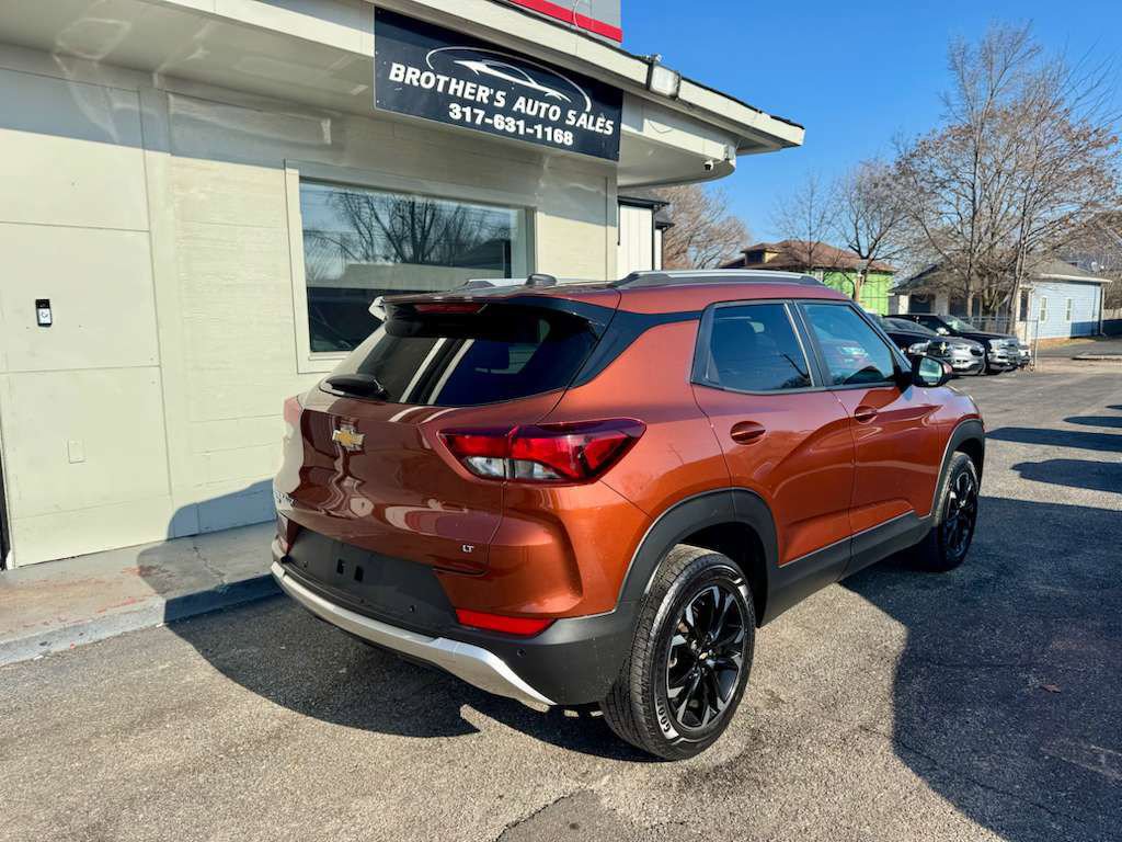 Used 2021 Chevrolet TrailBlazer LT w/ Convenience Package image 11
