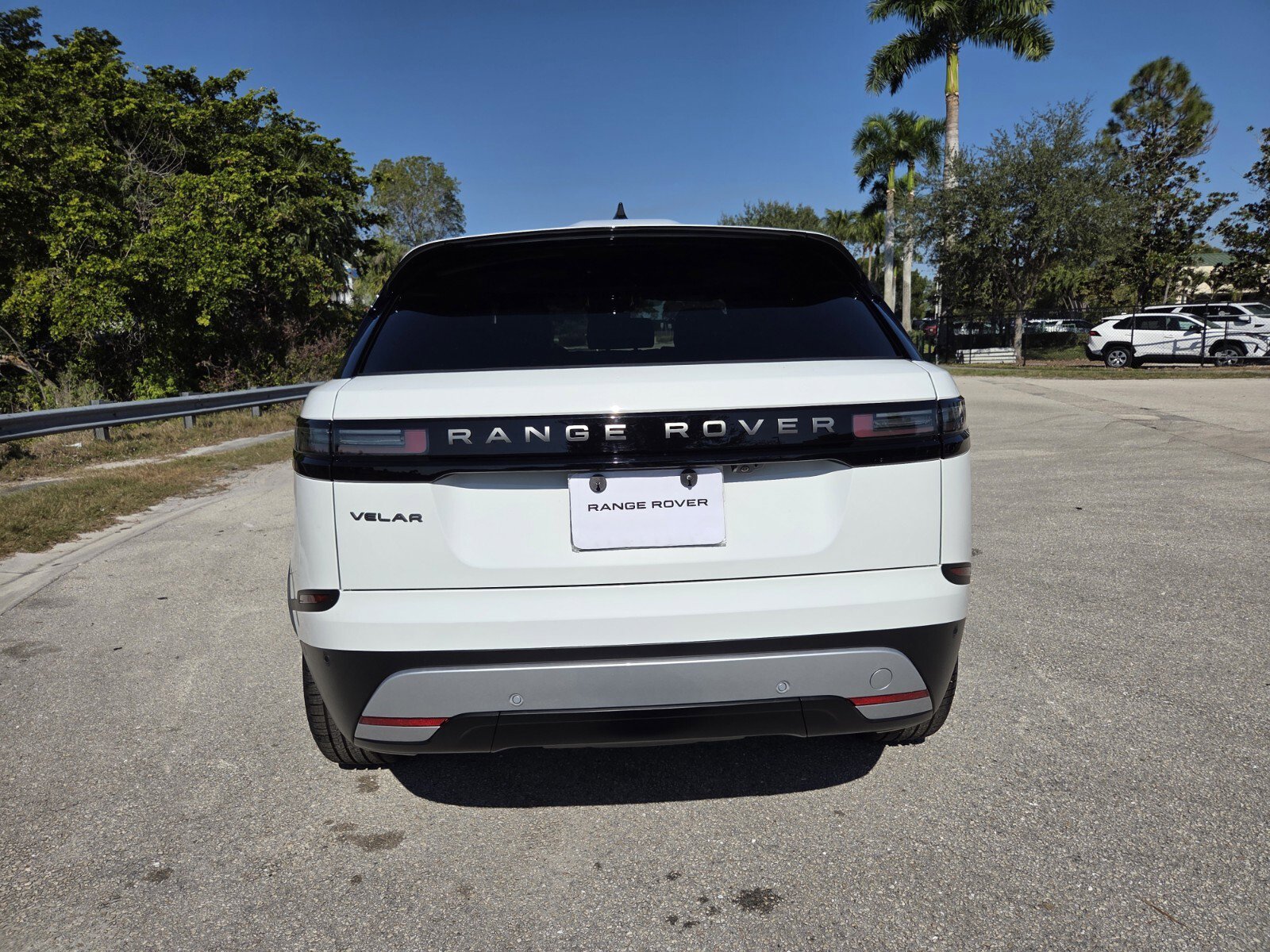 New 2026 Land Rover Range Rover Velar S image 6