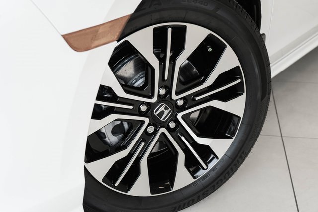 New 2026 Honda Odyssey Elite image 2
