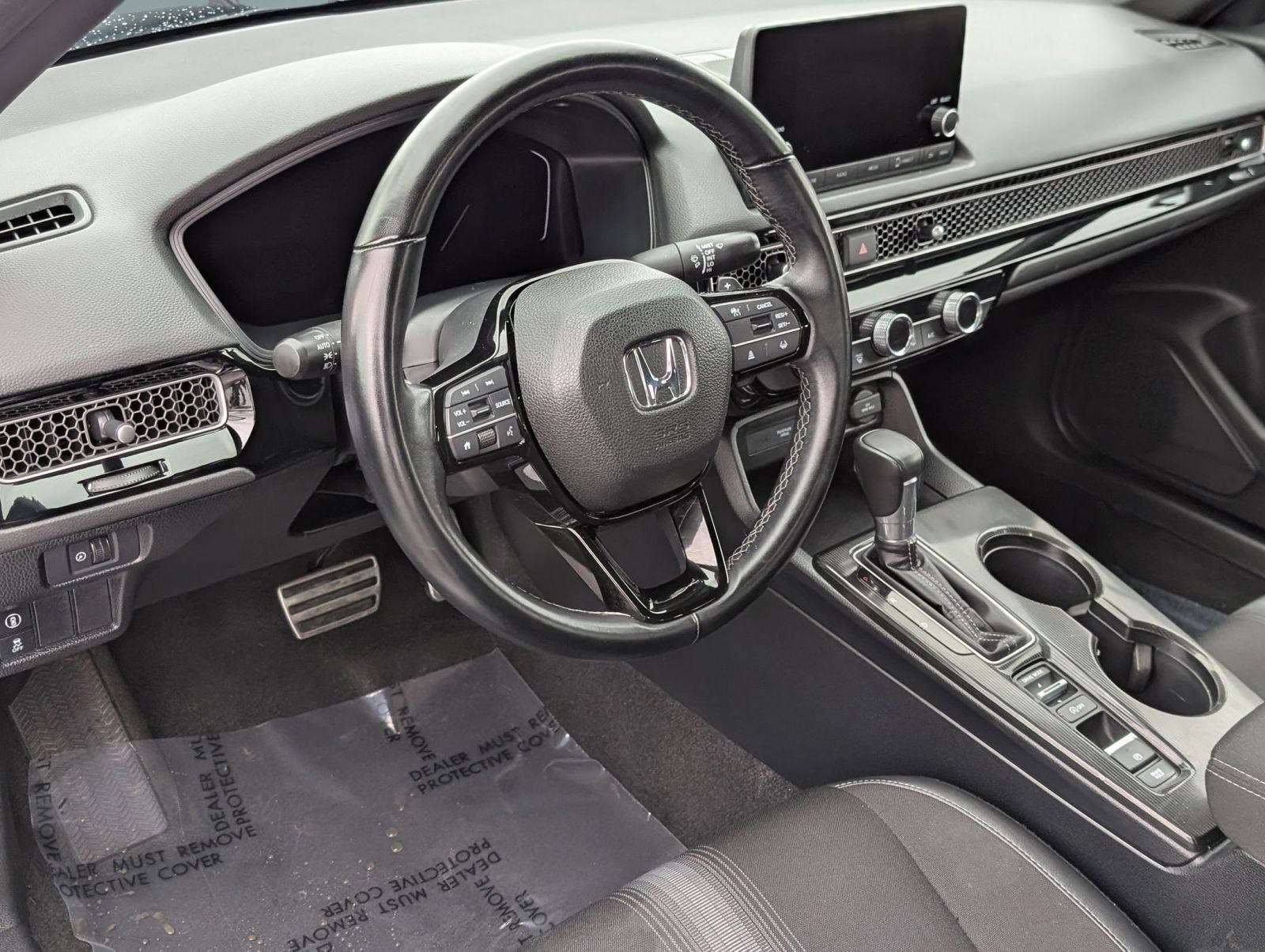 Used 2024 Honda Civic Sport image 4