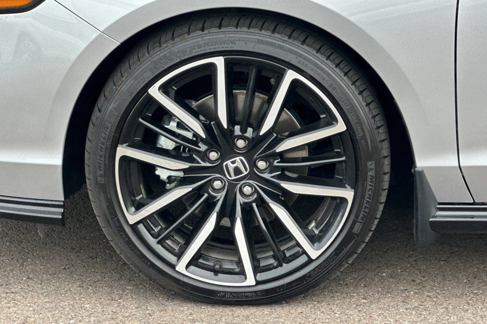 Used 2024 Honda Accord Touring image 24