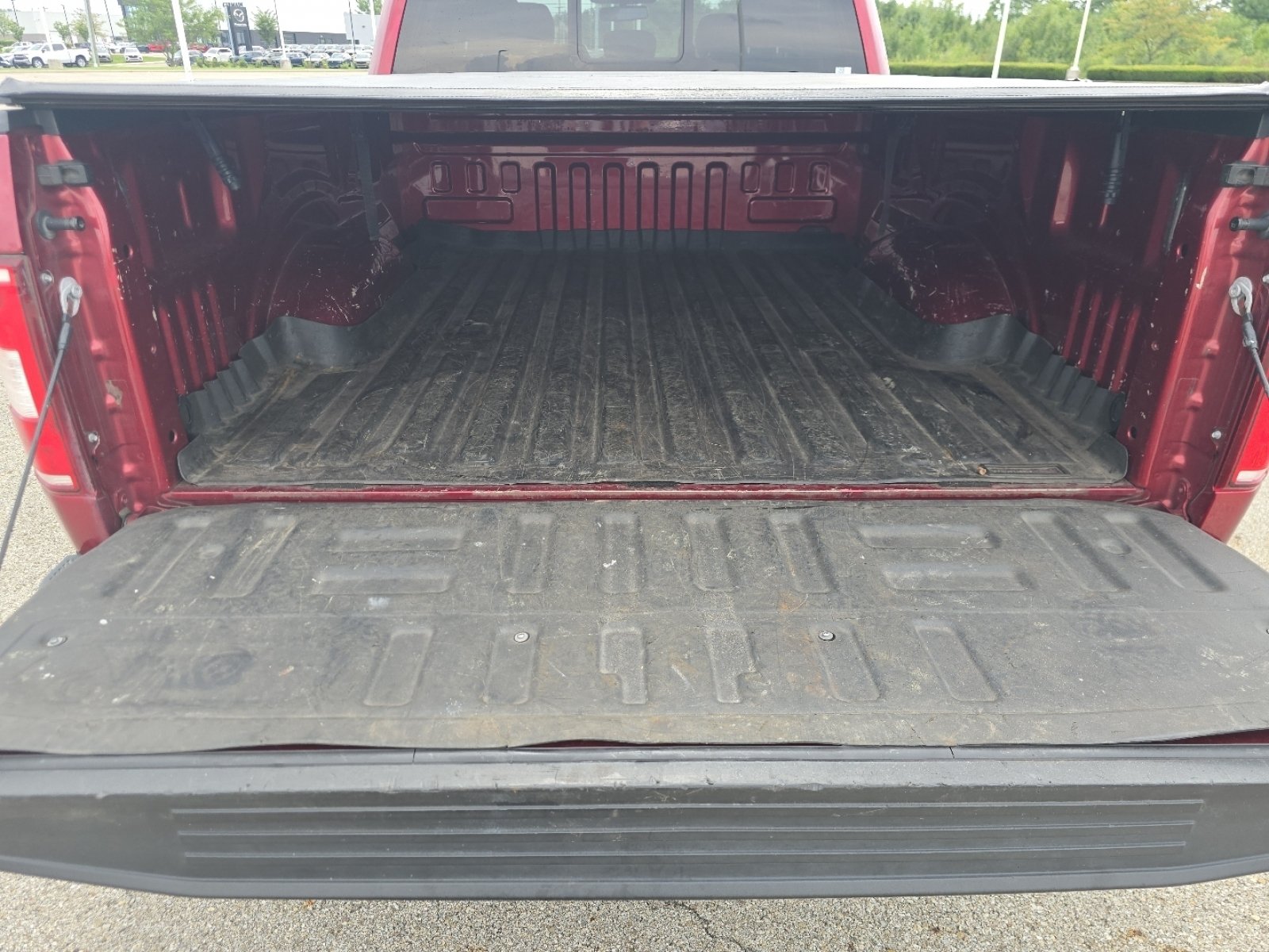 Used 2019 Ford F150 XLT w/ Equipment Group 302A Luxury AWD/4WD image 19