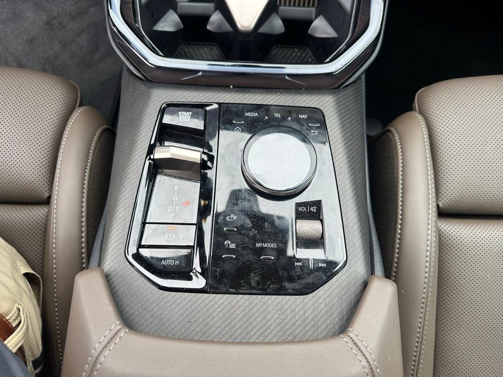 Certified 2025 BMW X3 xDrive30i w/ Premium Package image 16