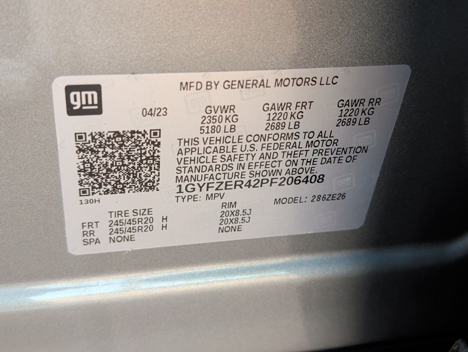 Used 2023 Cadillac XT4 Sport w/ Enhanced Visibility Package FWD image 30
