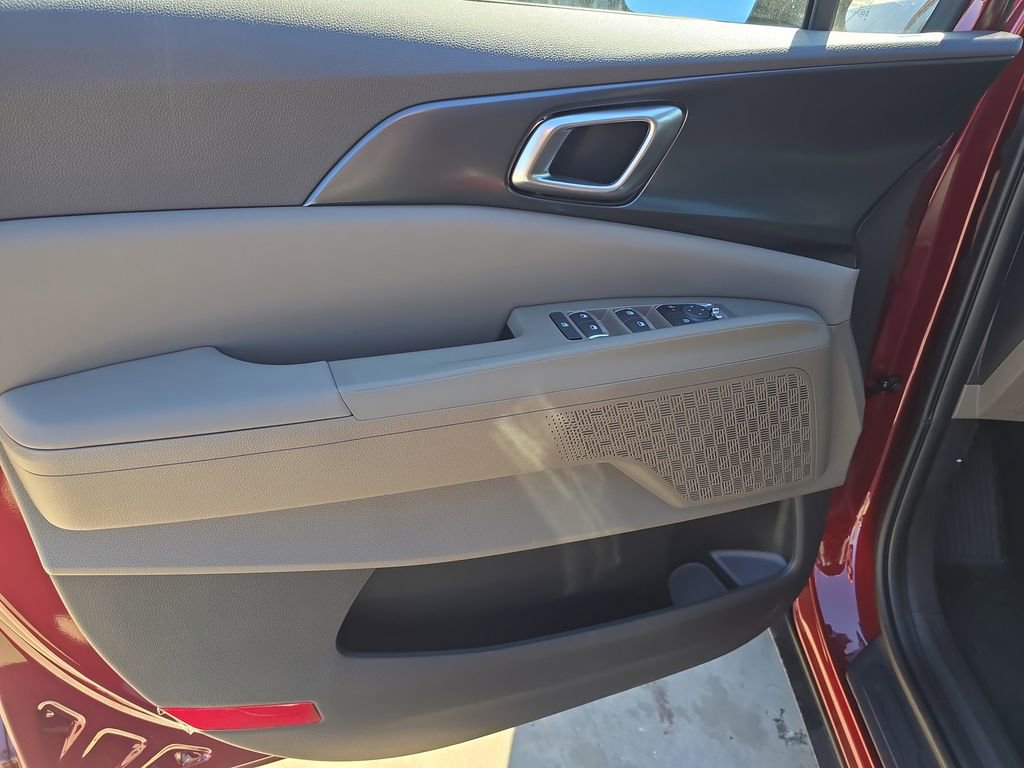 New 2026 Kia Carnival image 17