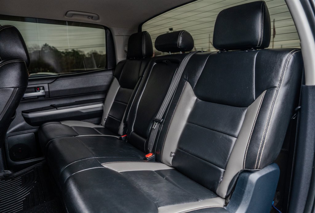 Used 2018 Toyota Tundra SR5 w/ SR5 Upgrade Package image 29