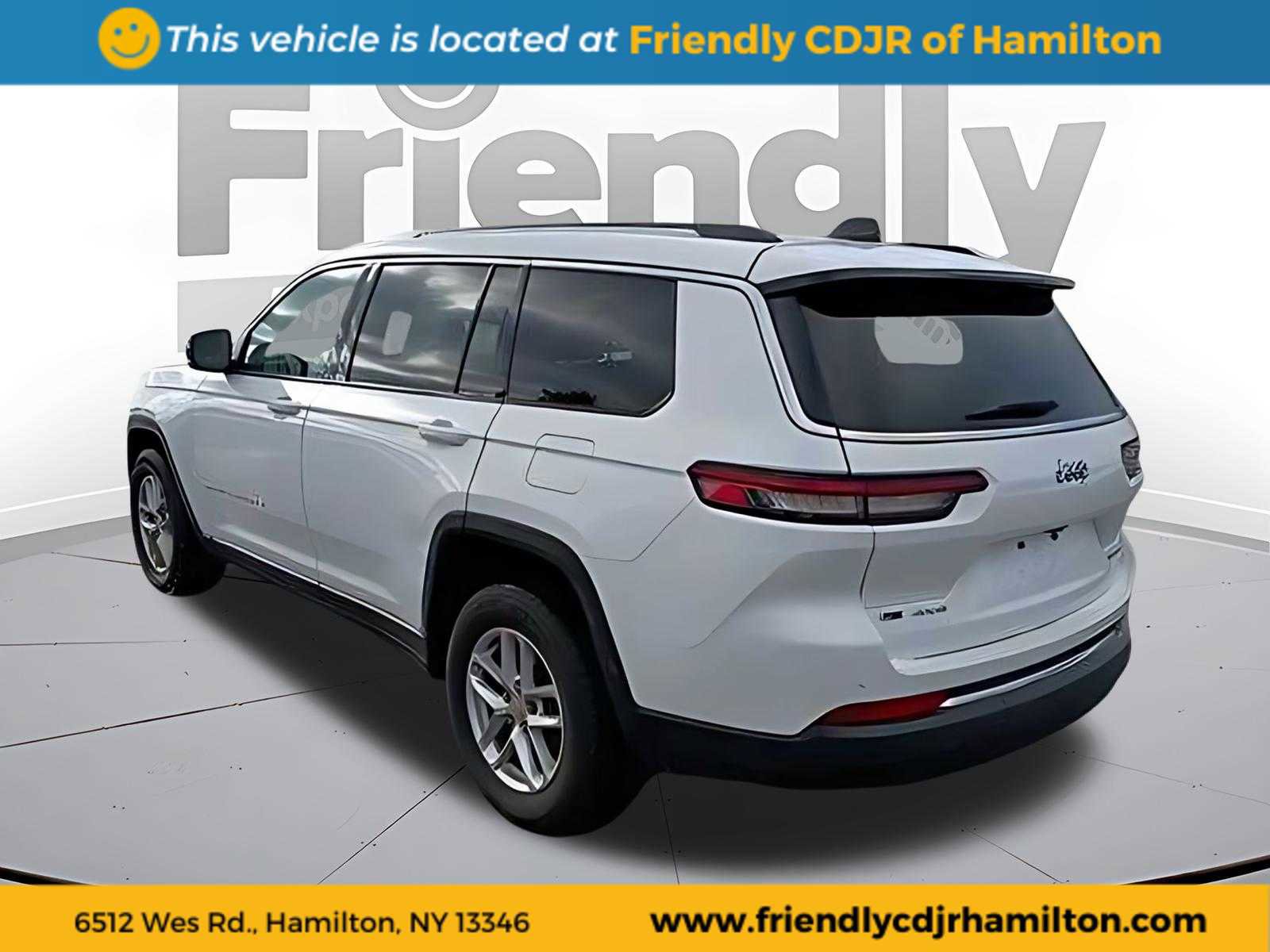 Used 2023 Jeep Grand Cherokee L Laredo w/ Luxury Tech Group I image 3