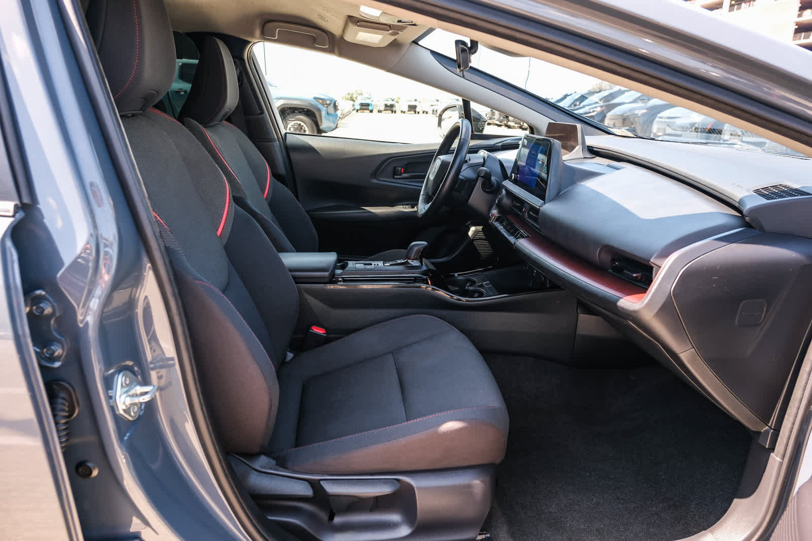Certified 2024 Toyota Prius Prime FWD image 11