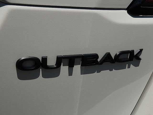 Certified 2025 Subaru Outback Onyx Edition AWD/4WD image 9