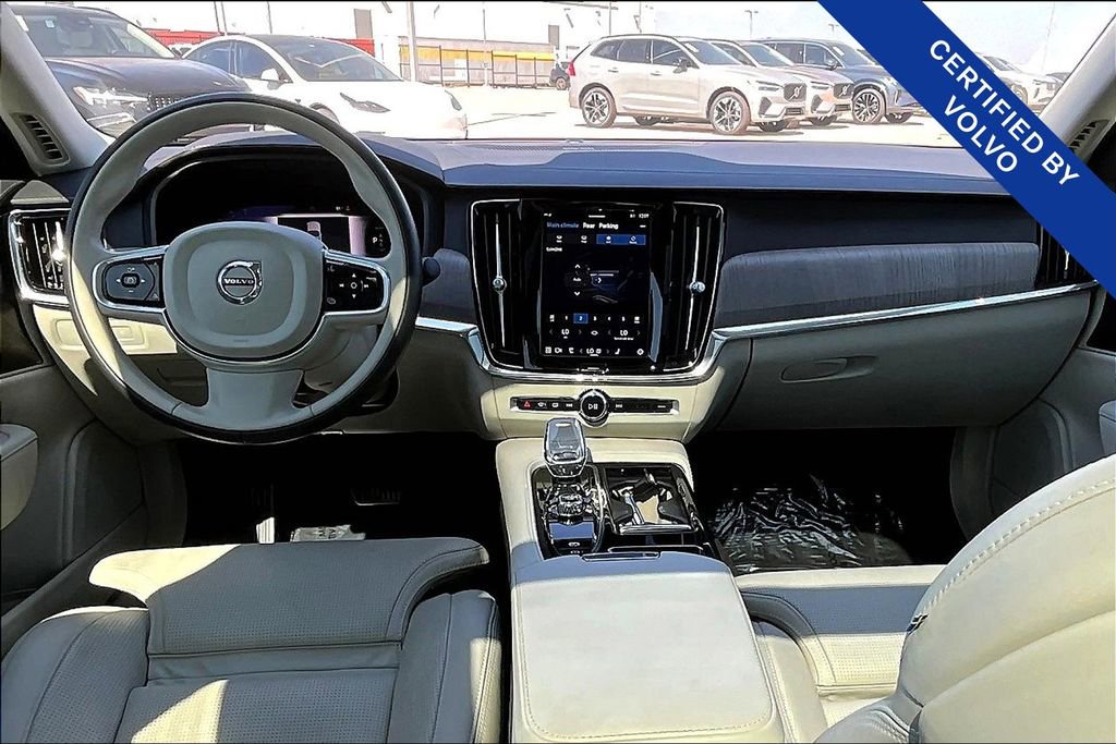 Certified 2024 Volvo S90 T8 Ultimate w/ Lounge Package image 20