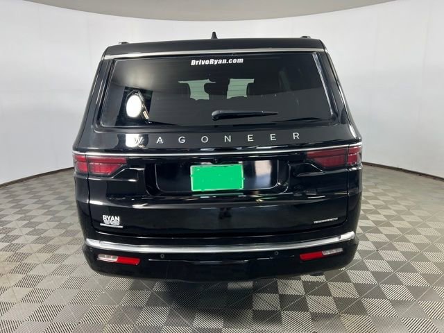 Used 2023 Jeep Wagoneer Series II w/ HD Trailer Tow Package image 6