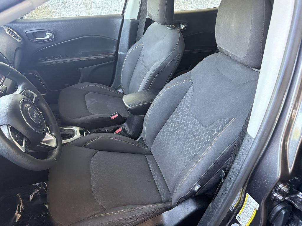 Used 2020 Jeep Compass Sport AWD/4WD image 19