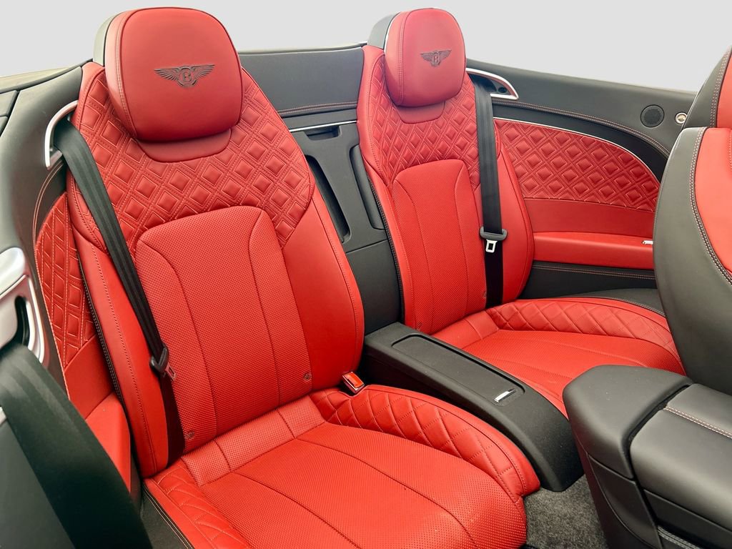 Used 2022 Bentley Continental GT AWD/4WD image 28