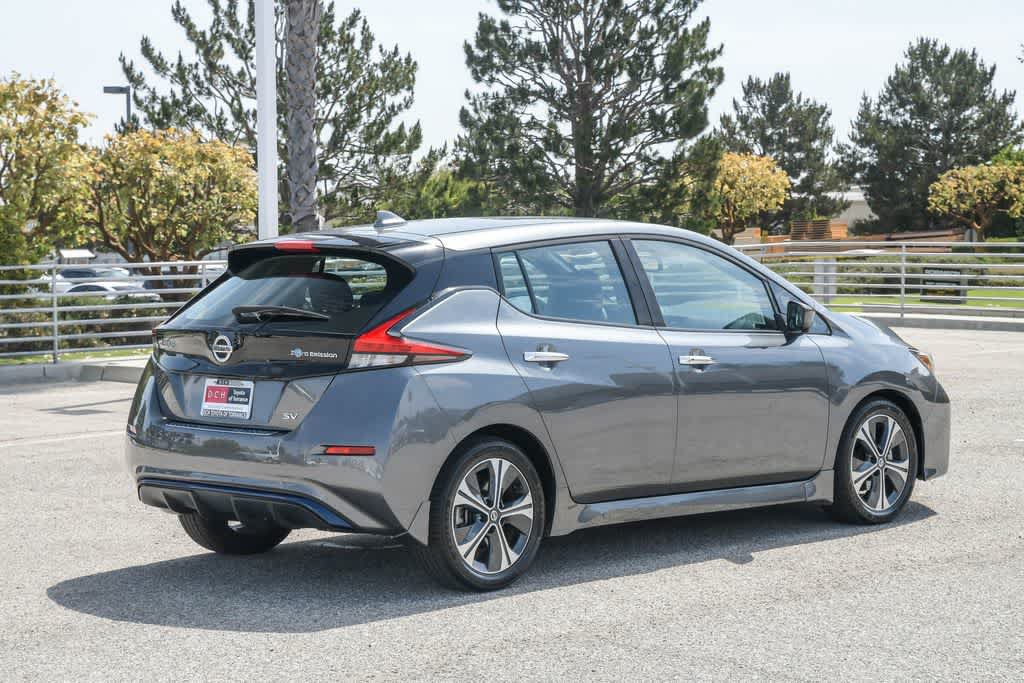 Used 2020 Nissan Leaf SV w/ SV Technology Package FWD image 9