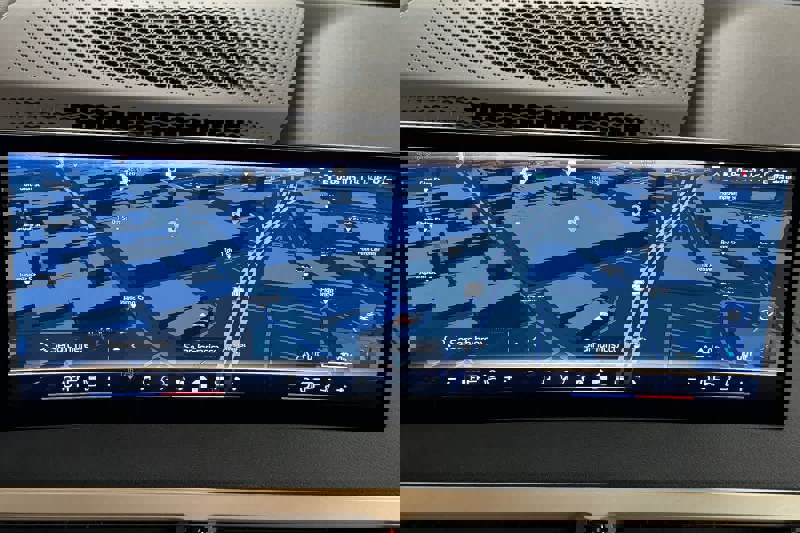 Used 2024 BMW iX xDrive50 w/ Sport Package image 19