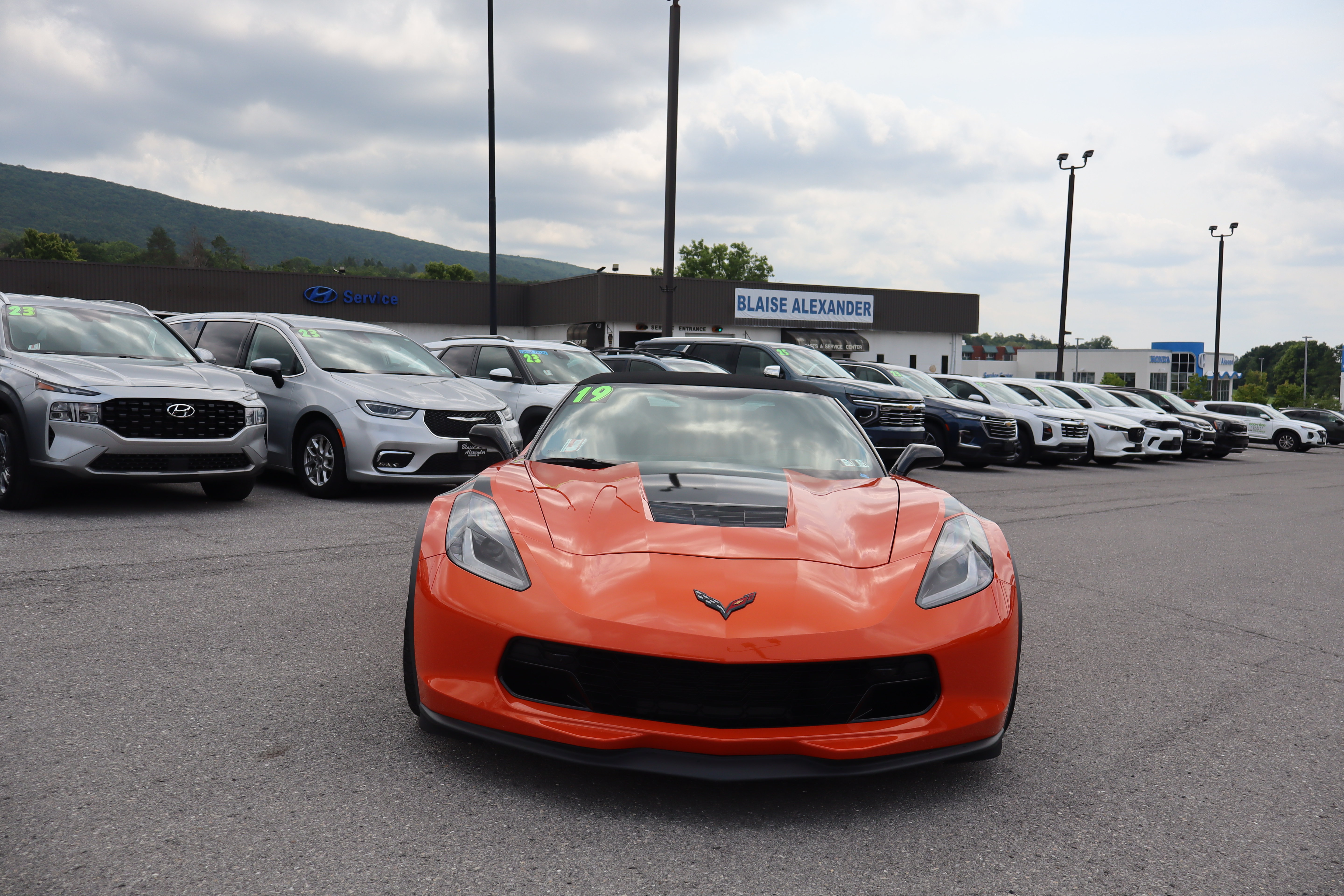 Used 2019 Chevrolet Corvette Grand Sport RWD image 11