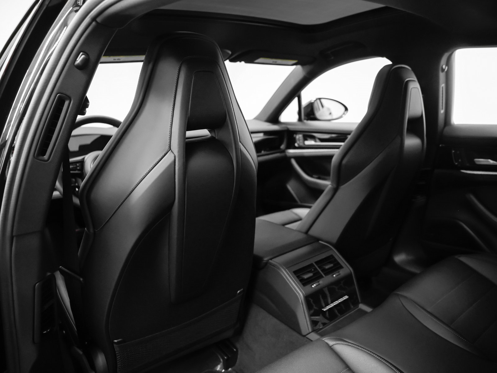 New 2026 Porsche Panamera 4 image 29