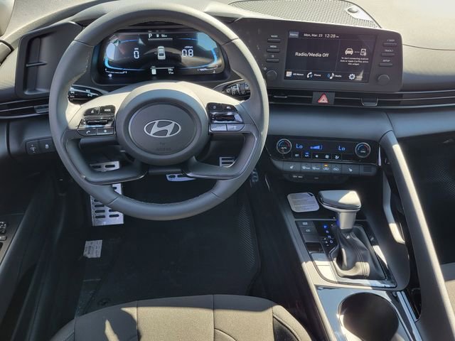New 2026 Hyundai Elantra SEL Sport Premium image 5
