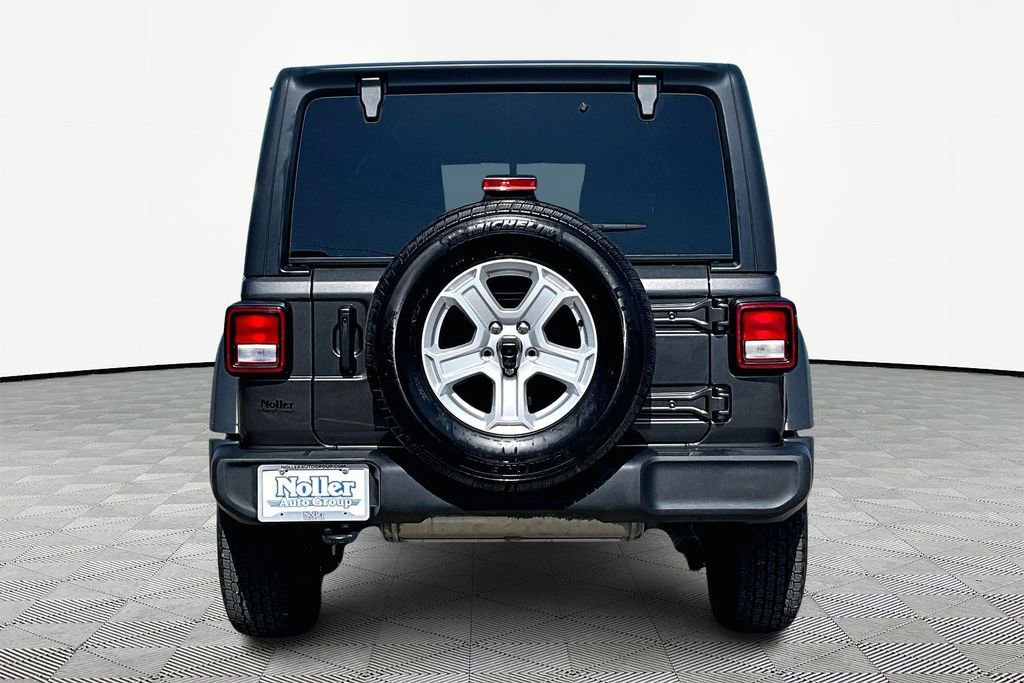 Used 2022 Jeep Wrangler Unlimited Sport image 4
