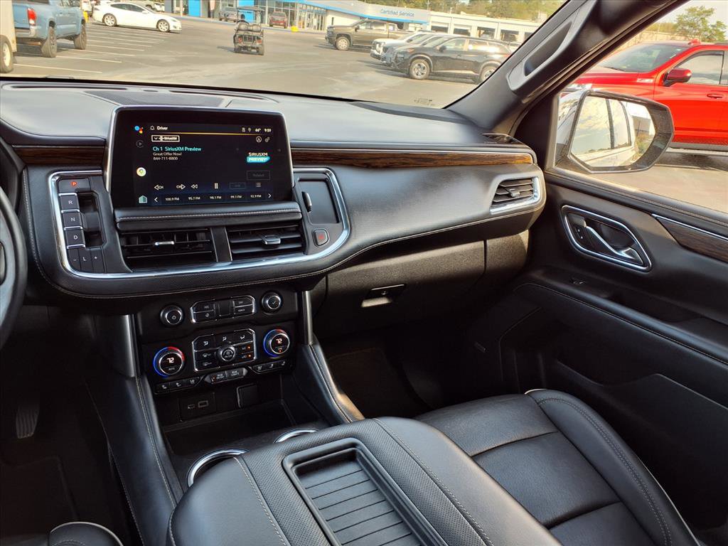 Used 2022 Chevrolet Suburban Premier image 26