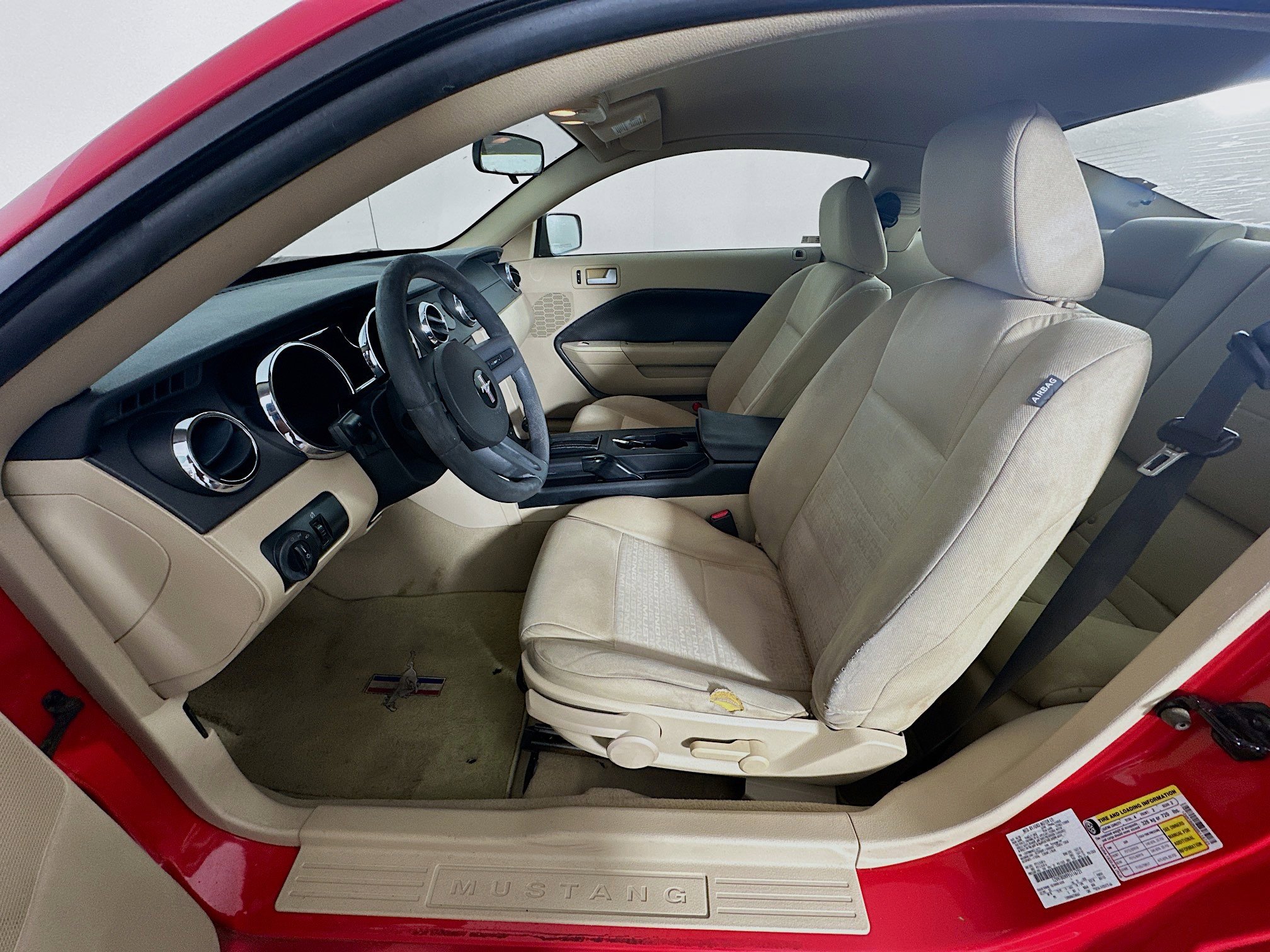 Used 2009 Ford Mustang Coupe RWD image 13