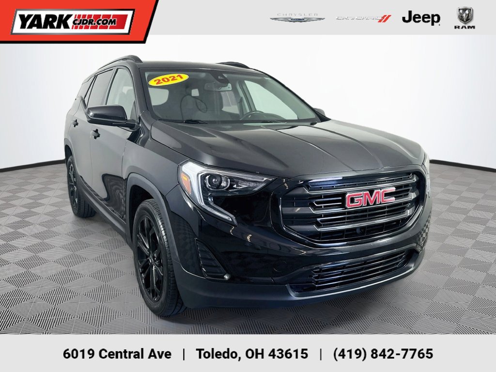 Used 2021 GMC Terrain SLE w/ Driver Convenience Package