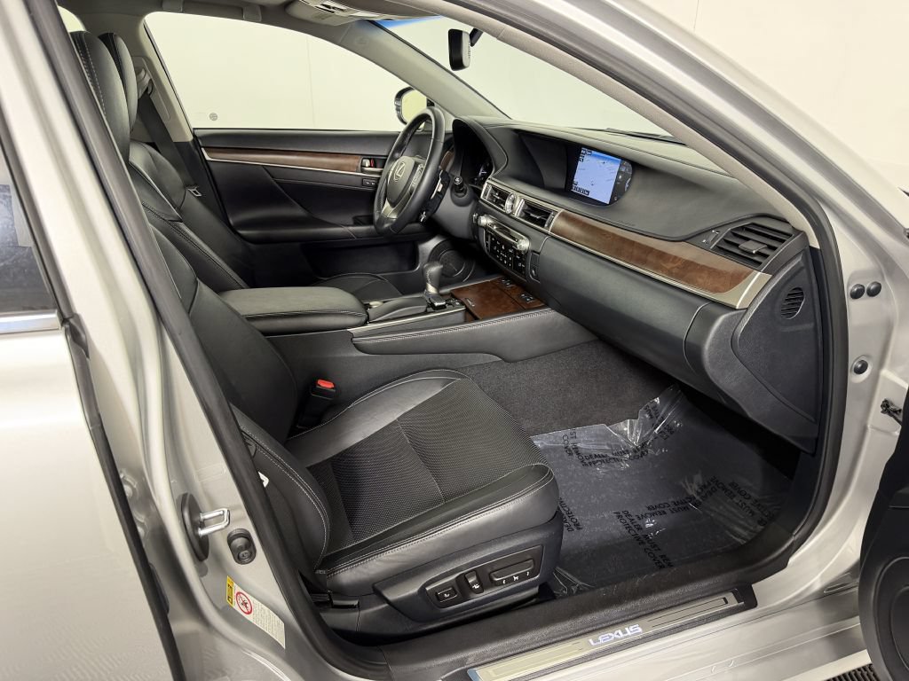 Used 2015 Lexus GS 350 w/ Premium Package RWD image 23