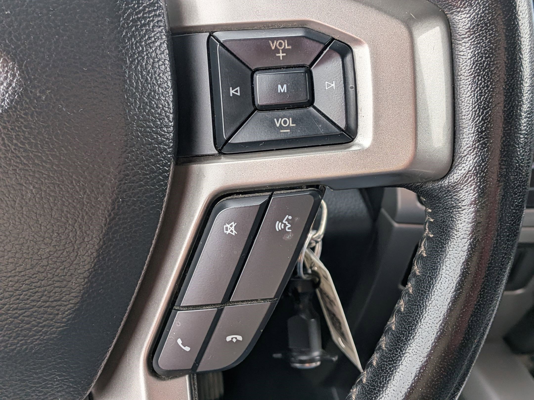 Used 2022 Ford F450 Lariat w/ Chrome Package image 19