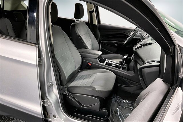 Used 2019 Ford Escape S image 26