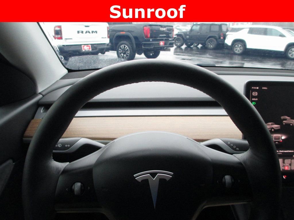 Used 2022 Tesla Model Y Performance image 22