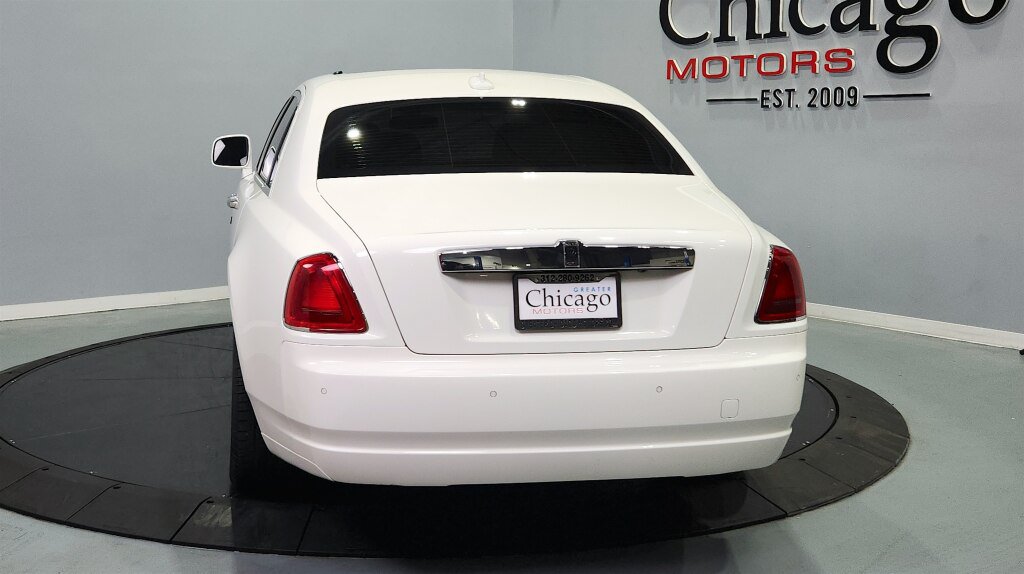 Used 2010 Rolls-Royce Ghost RWD image 10
