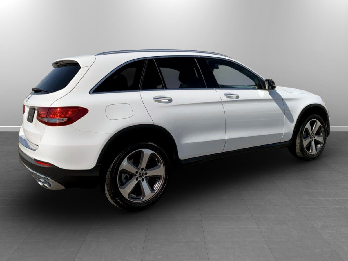 Used 2019 Mercedes-Benz GLC 300 image 7