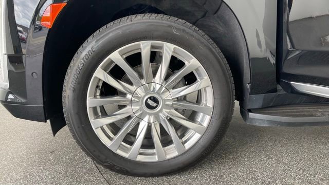 Used 2022 Cadillac Escalade ESV Premium Luxury image 53