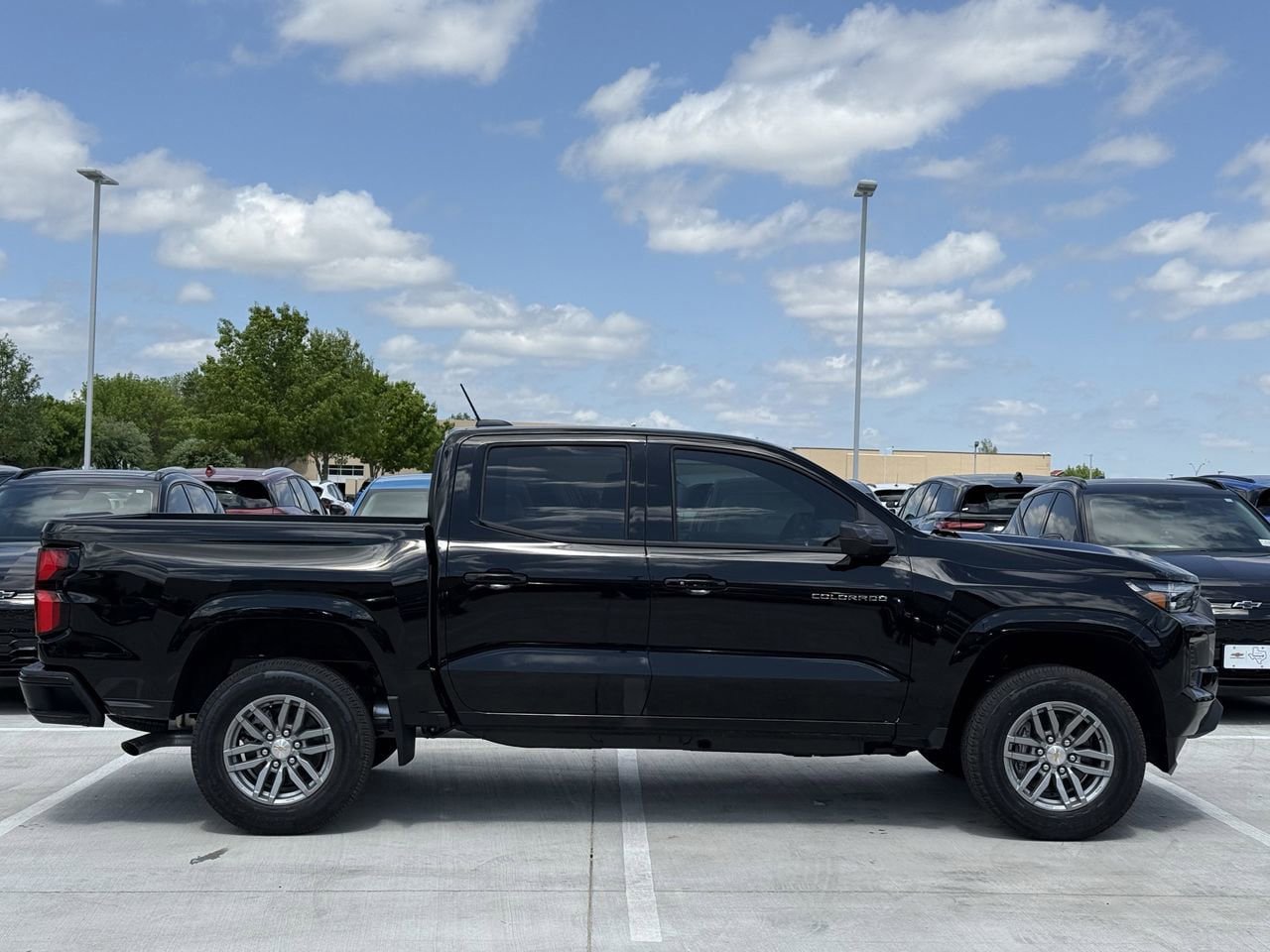 New 2026 Chevrolet Colorado LT image 3