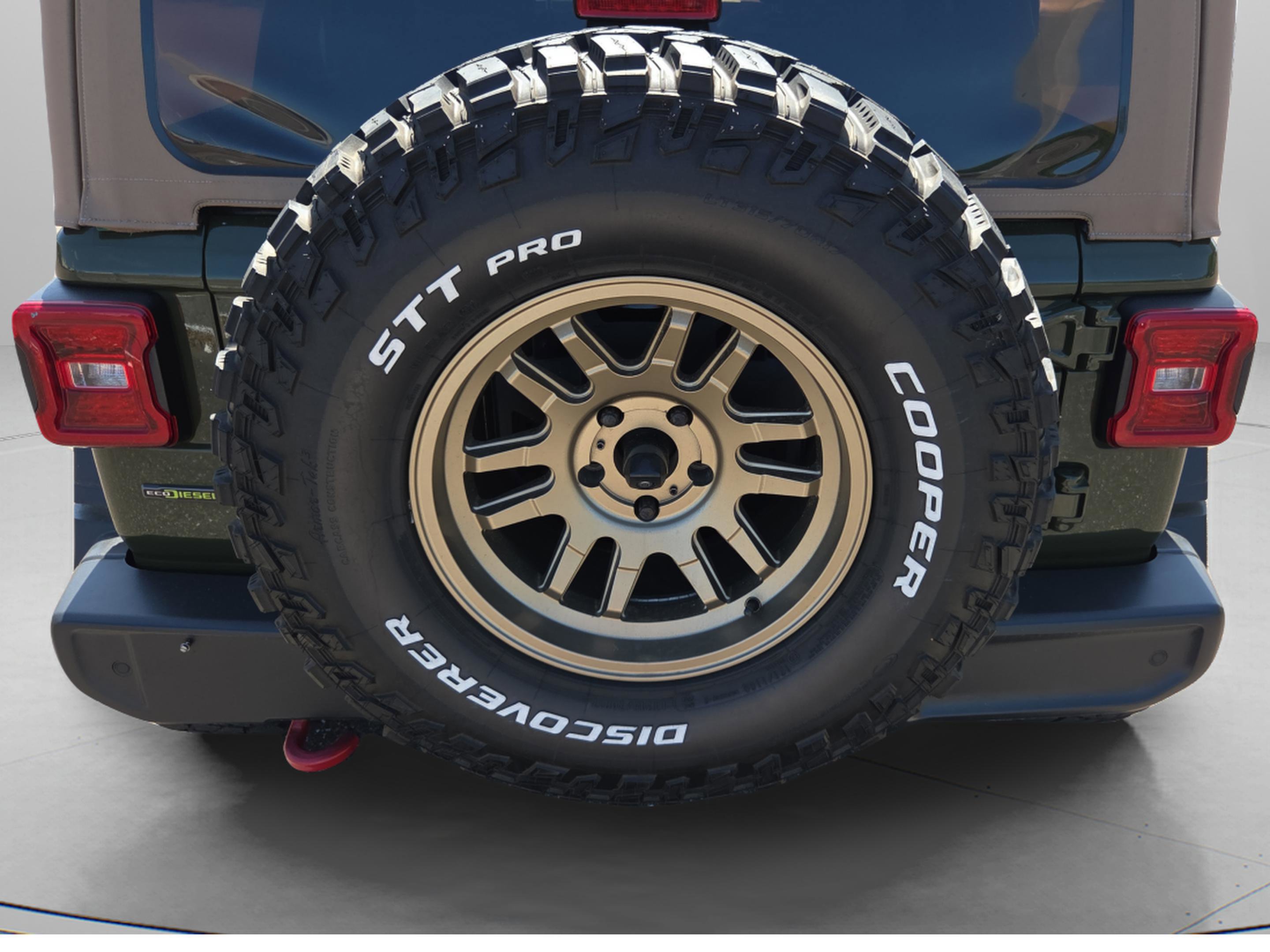 Used 2021 Jeep Wrangler Unlimited Rubicon image 14