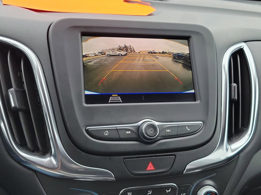 Used 2021 Chevrolet Equinox LT image 19