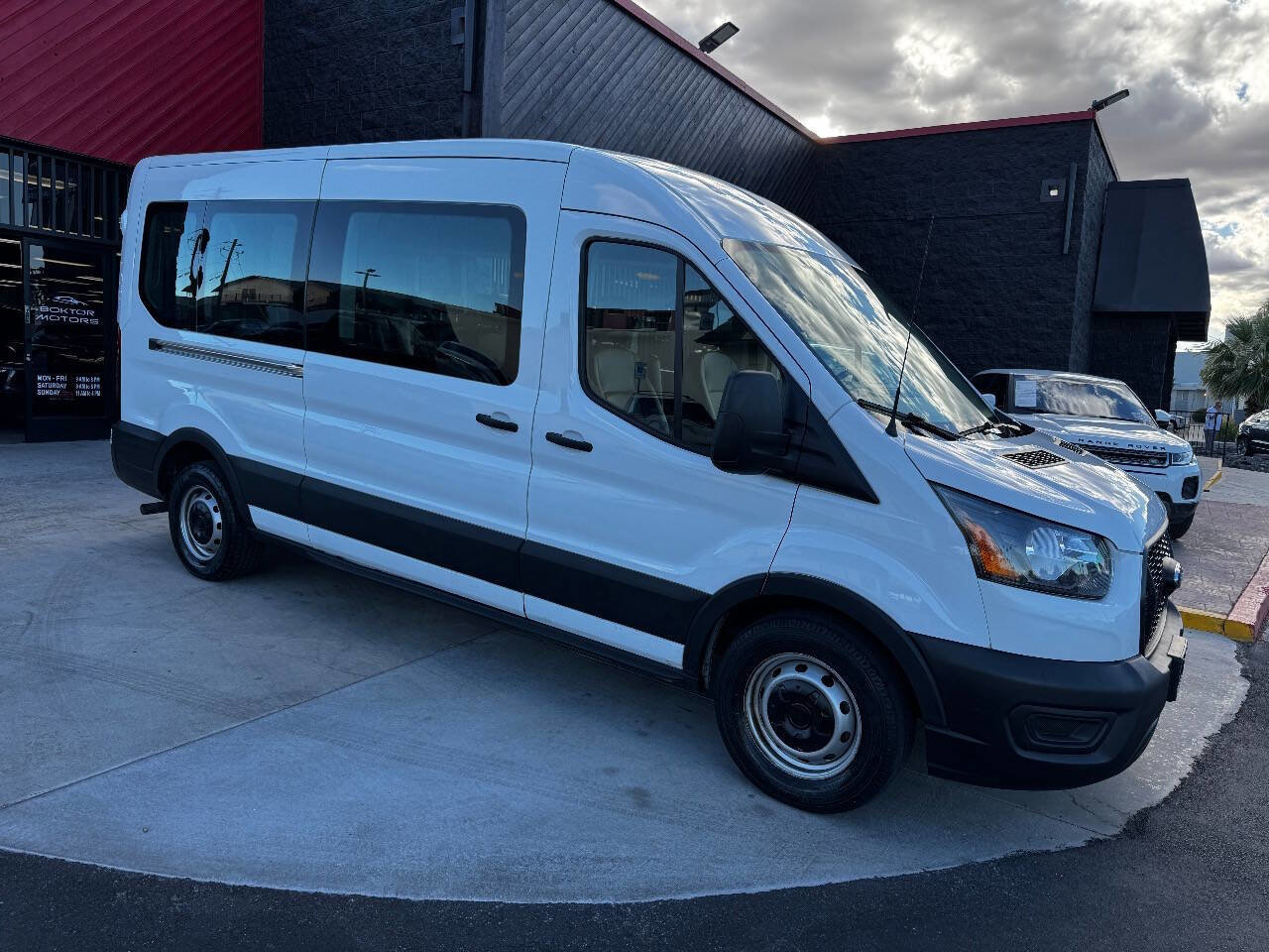 Used 2023 Ford Transit 350 XL