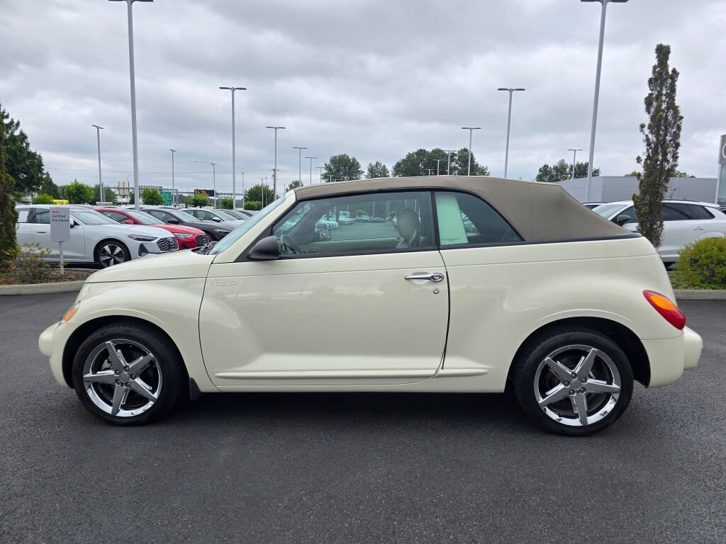 Used 2005 Chrysler PT Cruiser GT FWD image 10